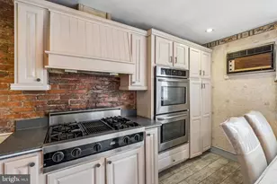 2217 Locust St, Philadelphia, PA 19103 - Photo 64