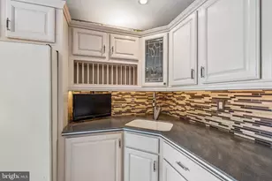 2217 Locust St, Philadelphia, PA 19103 - Photo 66