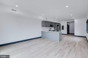 555 N Lawrence St, Philadelphia, PA 19123 - Photo 8