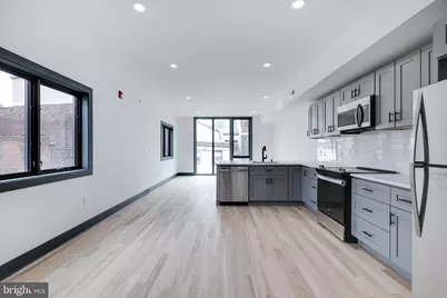 555 N Lawrence Street, Philadelphia, PA 19123 - Photo 2