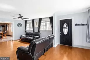 6813 Oakley St, Philadelphia, PA 19111 - Photo 14
