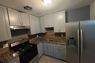 9456 Fairgreen Ln, Philadelphia, PA 19114 - Photo 16