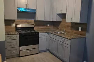 9456 Fairgreen Ln, Philadelphia, PA 19114 - Photo 6