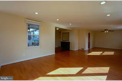 9712 Walley Avenue, Philadelphia, PA 19115 - Photo 14