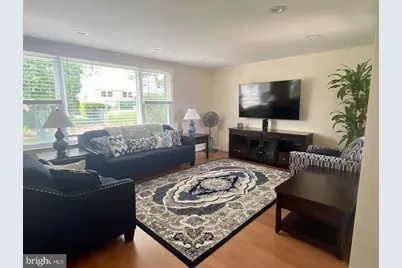 9712 Walley Avenue, Philadelphia, PA 19115 - Photo 10