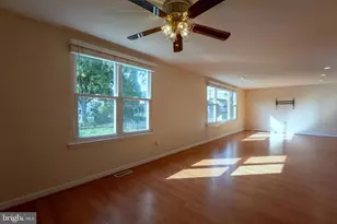 9712 Walley Ave, Philadelphia, PA 19115 - Photo 18