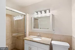 715 Pine St, Philadelphia, PA 19106 - Photo 22