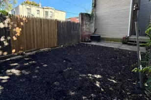 654 N 36th St, Philadelphia, PA 19104 - Photo 30