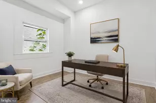 654 N 36th St, Philadelphia, PA 19104 - Photo 12