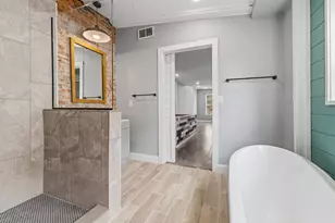 654 N 36th St, Philadelphia, PA 19104 - Photo 24