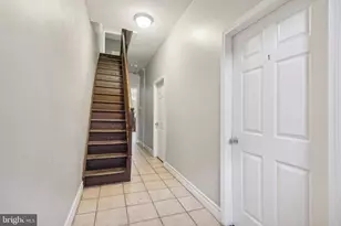 2212 N Camac St, Philadelphia, PA 19133 - Photo 4