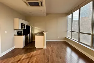 2040 Market St, Philadelphia, PA 19103 - Photo 4