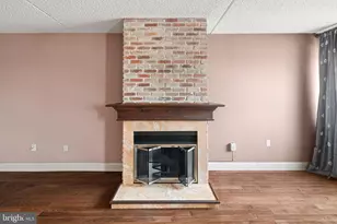 200 Lombard St, Philadelphia, PA 19147 - Photo 2