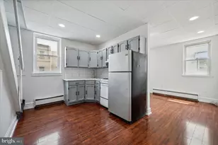 2201 S Hicks St, Philadelphia, PA 19145 - Photo 4