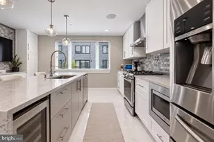 430 E Wildey St, Philadelphia, PA 19125 - Photo 14