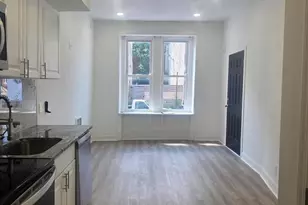 2561 N 18th St, Philadelphia, PA 19132 - Photo 4