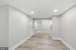 6427 N Woodstock St, Philadelphia, PA 19138 - Photo 16