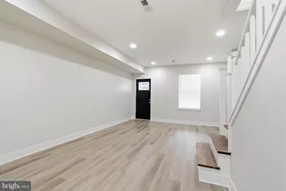 6427 N Woodstock Street, Philadelphia, PA 19138 - Photo 8