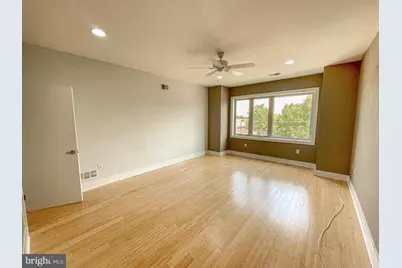 1020 S 5th Street, Philadelphia, PA 19147 - Photo 12