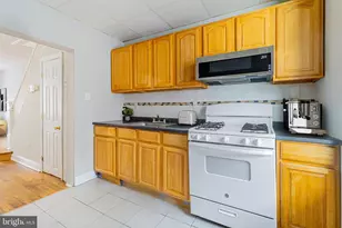 1528 S Hollywood St, Philadelphia, PA 19146 - Photo 1