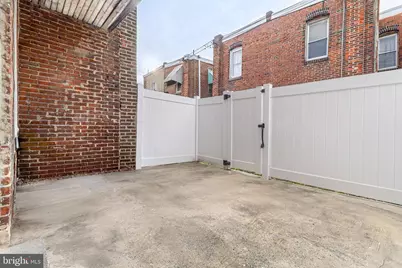 1528 S Hollywood Street, Philadelphia, PA 19146 - Photo 8