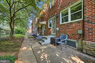 325 E Pleasant St, Philadelphia, PA 19119 - Photo 24