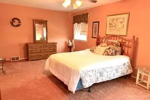 2529 Winchester Ave, Philadelphia, PA 19152 - Photo 12