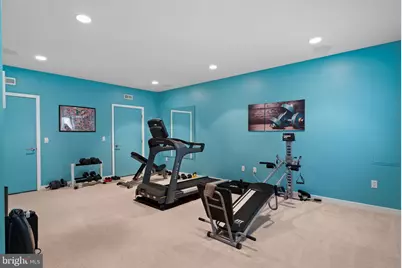 810 N 24th Street, Philadelphia, PA 19130 - Photo 40