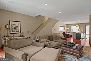 810 N 24th St, Philadelphia, PA 19130 - Photo 12