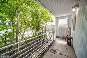 1331 N Randolph St, Philadelphia, PA 19122 - Photo 16
