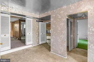 9096 Pine Rd, Philadelphia, PA 19115 - Photo 16