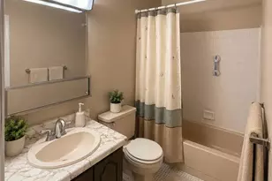 8412 Gibbs Pl, Philadelphia, PA 19153 - Photo 16
