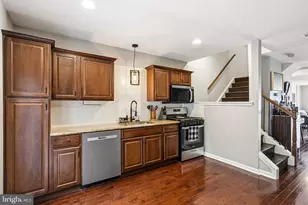 208 W Wildey St, Philadelphia, PA 19123 - Photo 8