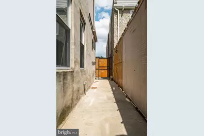 2013 E Susquehanna Avenue #1, Philadelphia, PA 19125 - Photo 36