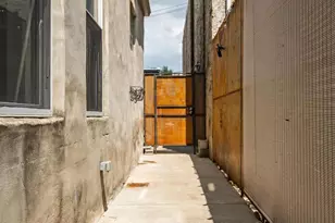 2013 E Susquehanna Ave, Philadelphia, PA 19125 - Photo 36