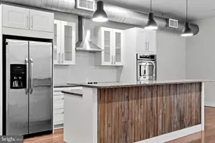 2013 E Susquehanna Ave, Philadelphia, PA 19125 - Photo 8