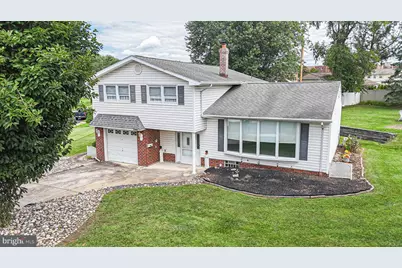 1103 Hedgerow Lane, Philadelphia, PA 19115 - Photo 1
