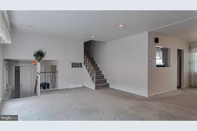 1103 Hedgerow Lane, Philadelphia, PA 19115 - Photo 6