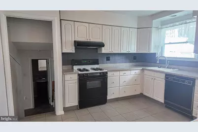 1103 Hedgerow Lane, Philadelphia, PA 19115 - Photo 10