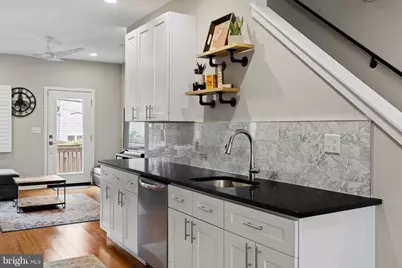 1409 S Colorado Street, Philadelphia, PA 19146 - Photo 6