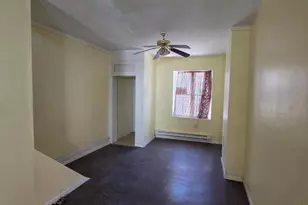 2637 N Palethorp St, Philadelphia, PA 19133 - Photo 2