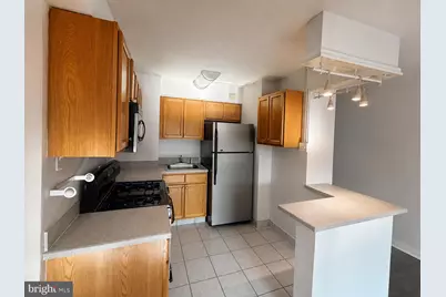 2101 Chestnut Street #1821, Philadelphia, PA 19103 - Photo 4