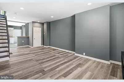 1307 S Hanson Street, Philadelphia, PA 19143 - Photo 2