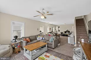 201 Sumac St, Philadelphia, PA 19128 - Photo 10