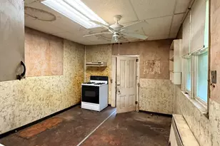 1033 E Crease St, Philadelphia, PA 19125 - Photo 6