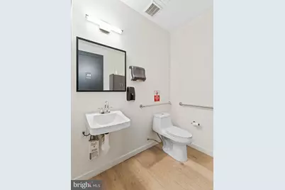 818 N 4th Street #COMM, Philadelphia, PA 19123 - Photo 24