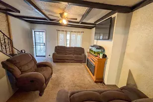 6052 N 21st St, Philadelphia, PA 19138 - Photo 4