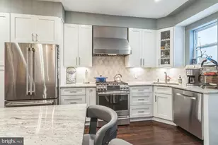 1153 N Hancock St, Philadelphia, PA 19123 - Photo 4