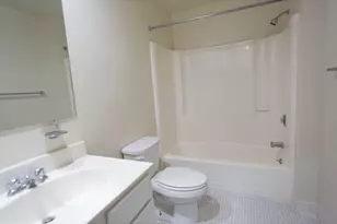 2031-3 South St, Philadelphia, PA 19146 - Photo 16