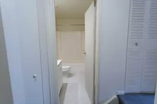 2031-3 South St, Philadelphia, PA 19146 - Photo 14